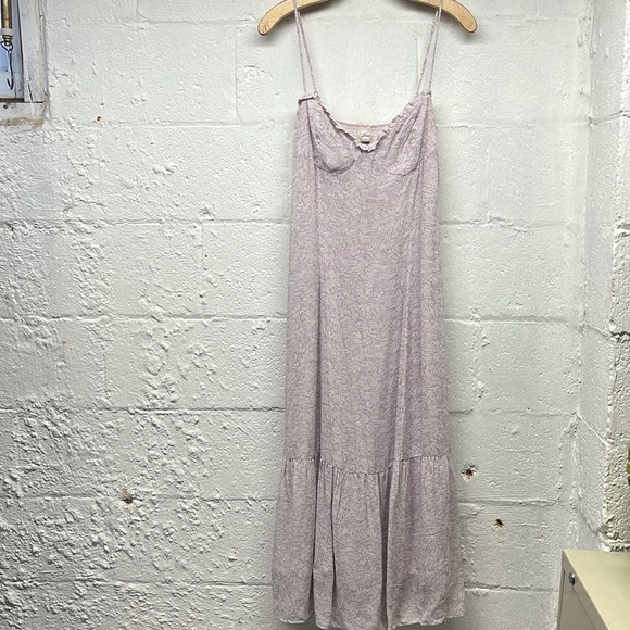 WILFRED Broadway Dress Ruffle Midi Lilac Purple Birch size 8 Aritzia - Picture 2 of 12
